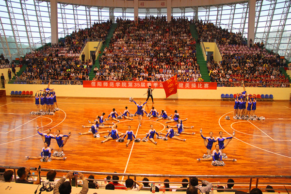 公司在校第三十五届春季运动会中获佳绩