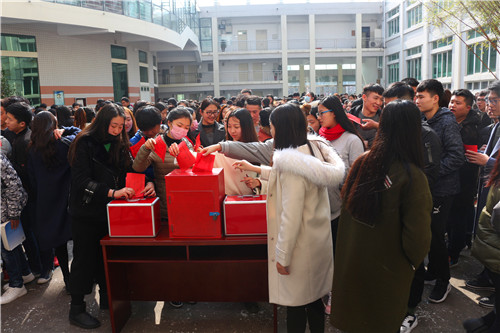 公司圆满完成区人大代表投票站选举工作